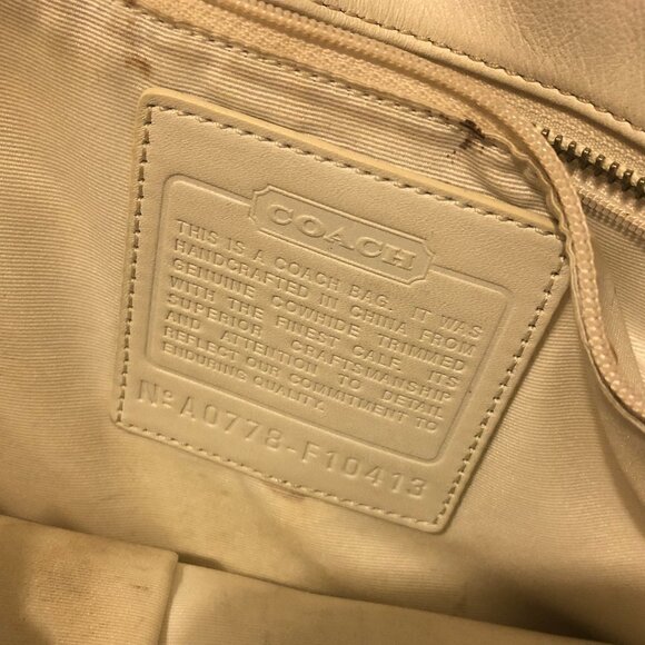 COACH Bag Woman’s Leatherware Tote White Gallery Hampton Hobo F10413 - Picture 5 of 12